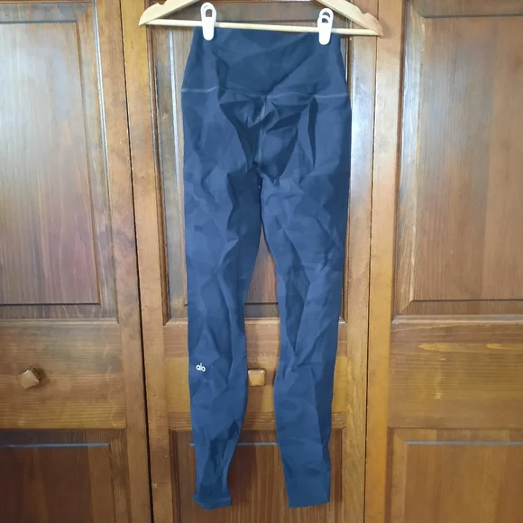 ALO Yoga High-Waist Camo Vapor Legging Black Camouflage Size XS - Picture 11 of 16